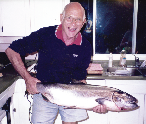 Dad-photo-with-fish